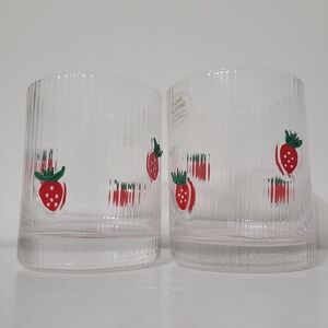 2 Strawberry Icon Patterned Textured Glass Tumblers Juice Glasses